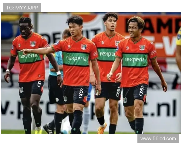 阿贾克斯战平奈梅亨古茨破僵